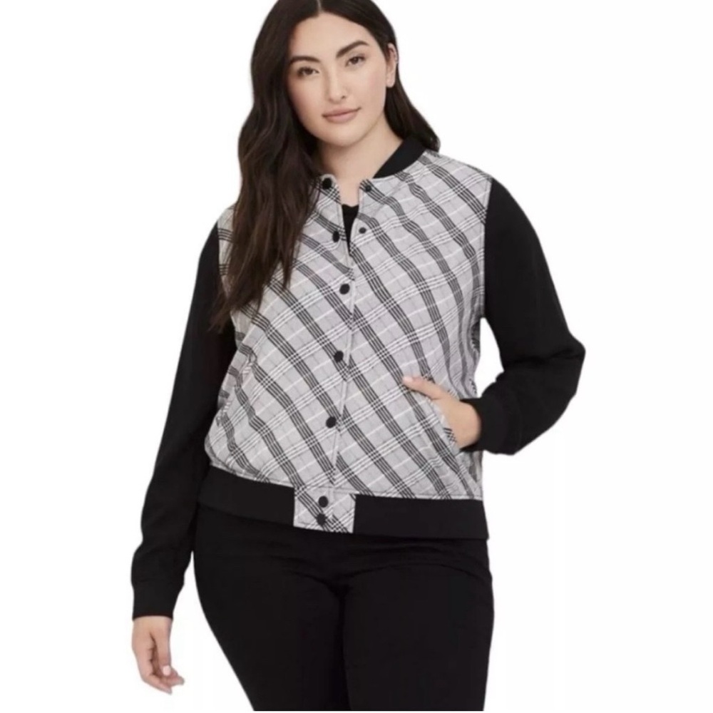 Torrid Snap Closure Plaid Knit Bomber Jacket Women 2X Gray/Black